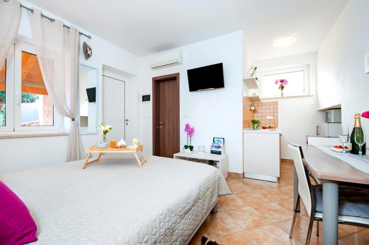 F&R Apartments Rovinj Eksteriør billede
