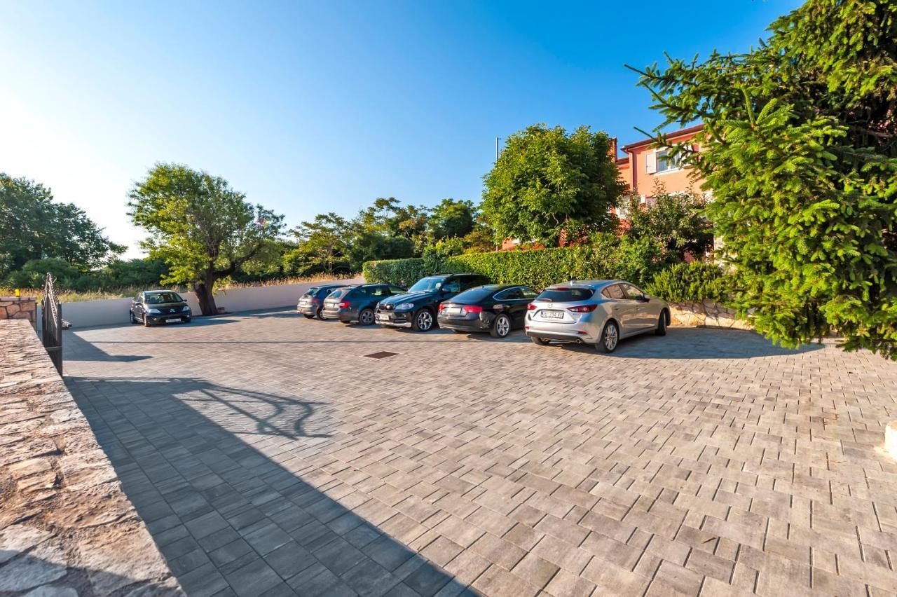 F&R Apartments Rovinj Eksteriør billede